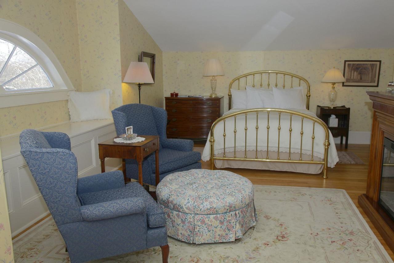 Bykenhulle House Bed And Breakfast Hopewell Junction ภายนอก รูปภาพ